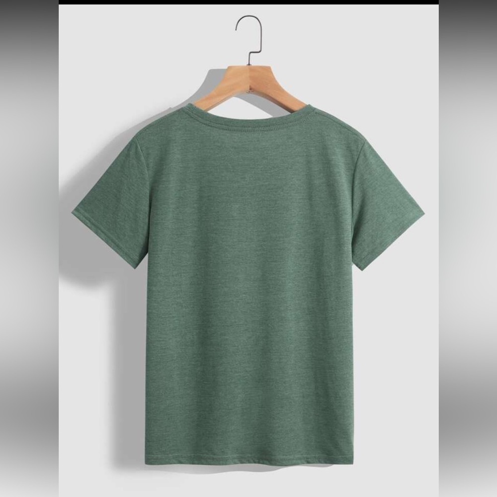 SHEIN || NWOT “Free Hugs” Tee (M) - Picture 2 of 9